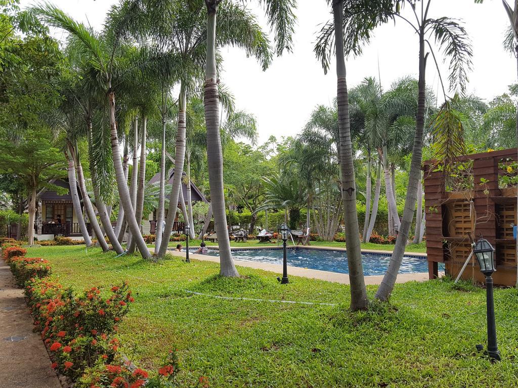 Prachuap Garden View Resort Прачуапкхирикхан Экстерьер фото