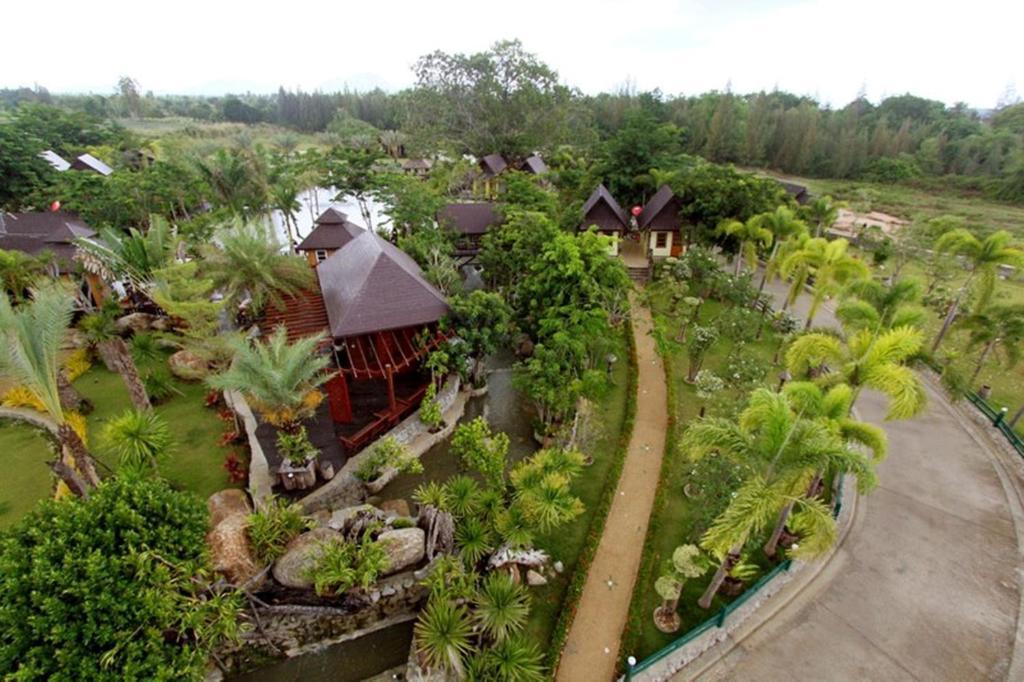 Prachuap Garden View Resort Прачуапкхирикхан Экстерьер фото