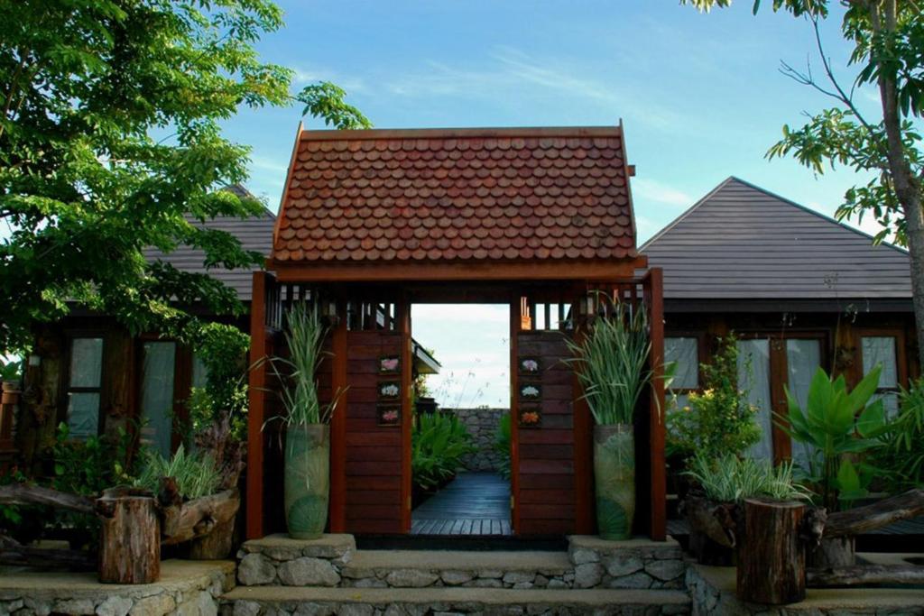 Prachuap Garden View Resort Прачуапкхирикхан Экстерьер фото
