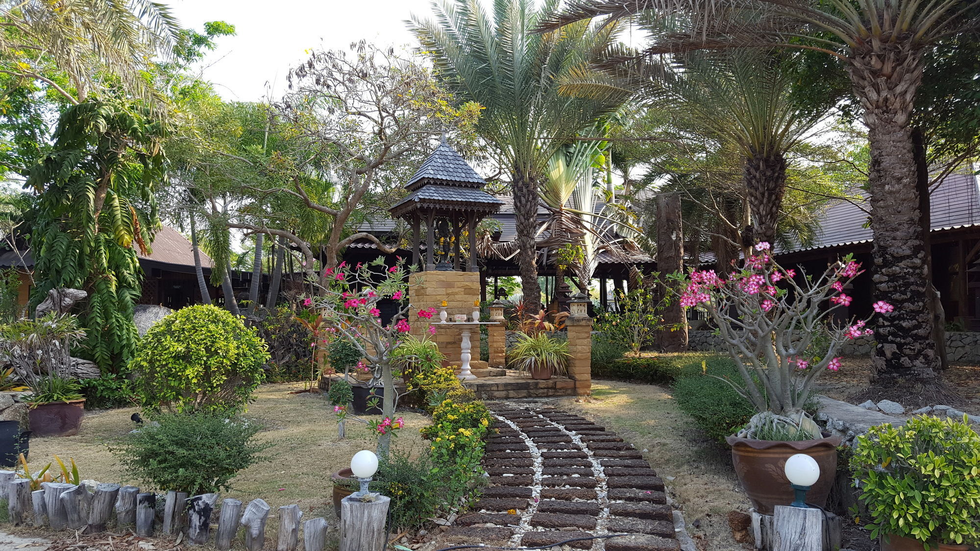 Prachuap Garden View Resort Прачуапкхирикхан Экстерьер фото